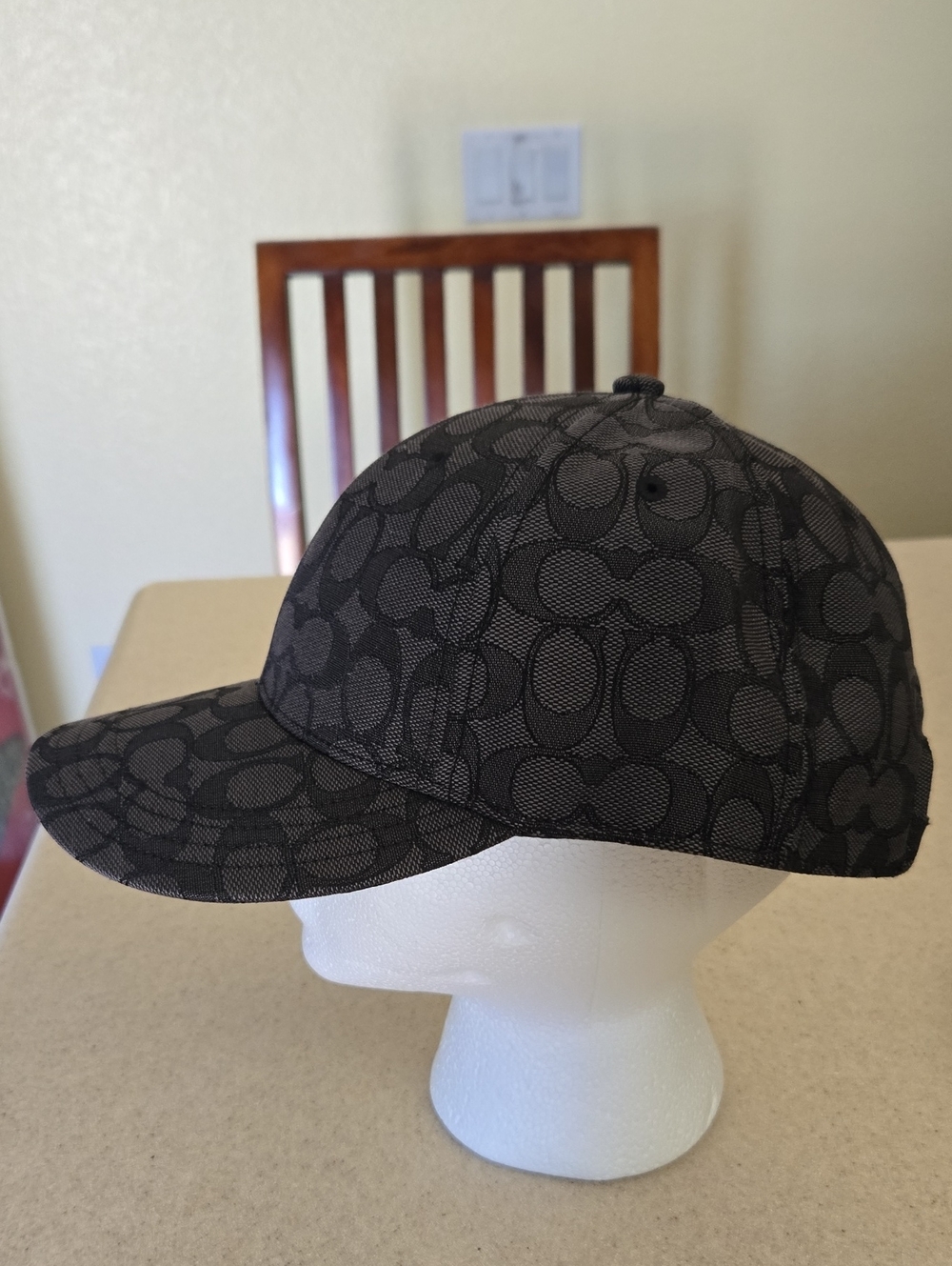 Coach Cap - Picture 4 of 5